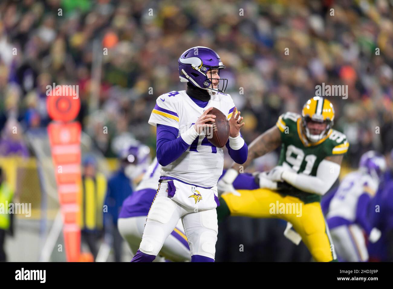 Green Bay, Wisconsin, USA. 02nd Jan, 2022. Green Bay Packers wide receiver  Davante Adams #17 scores a touchdown during NFL football game between the  Minnesota Vikings and the Green Bay Packers at