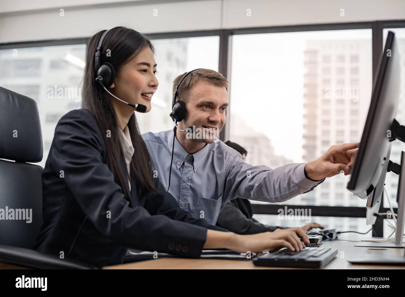 Assistant manage. Помощник менеджера.