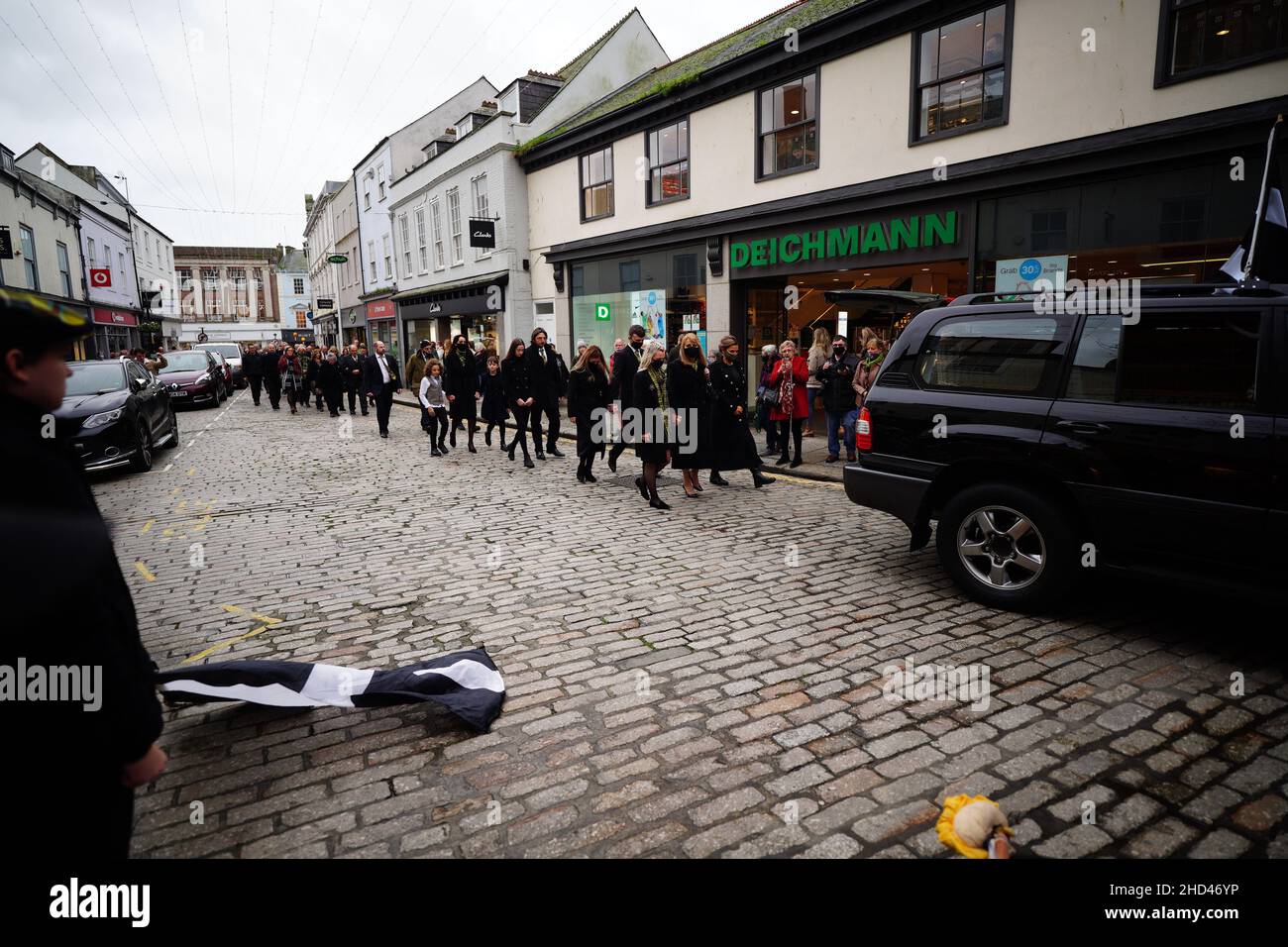 The funeral cortege leads the mourners as they arrive for the funeral of Cornish comedian Jethro