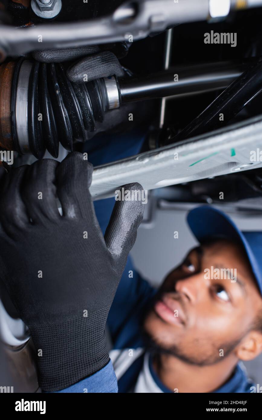 Black african auto mechanic hi-res stock photography and images - Alamy