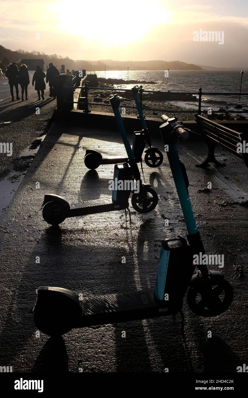 Beryl,battery,escooter,e,beach,1,scooter,hire,scooters, Gurnard,Isle