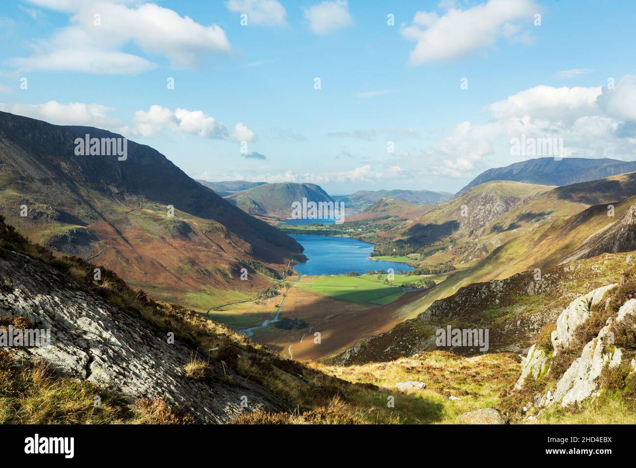 Warnscale Bottom, Buttermere and Crummock Water from the path to ...