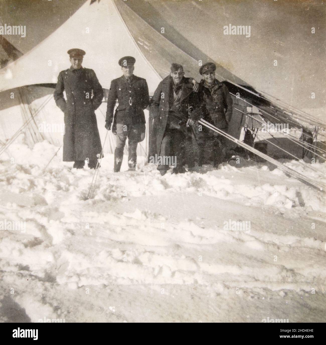 H.Q. of the 10th Indian Infantry Division, Erbil, Iraq, 1941-2. Anglo-Iraqi War. In the snow in the desert camp. They were on their way to India but got diverted to Iraq. Here are some Officers in front of their tent after a heavy snowfall. Stock Photo