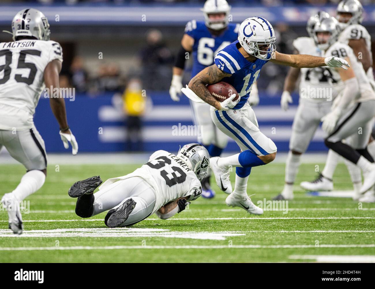 To Open or Close Lucas Oil Stadium Roof, How Much Input Goes Into  Indianapolis Colts' Decision? - Sports Illustrated Indianapolis Colts News,  Analysis and More