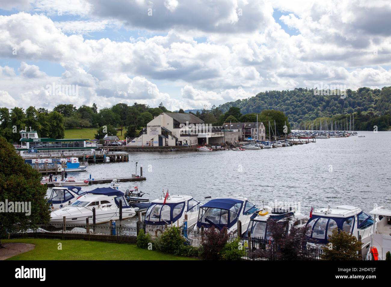 Lakeview restaurant hires stock photography and images Alamy