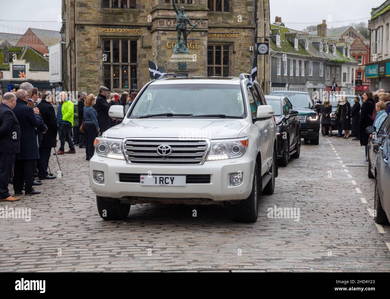 Jethro's Final Farewell took place in Truro Cathedral, Truro. Geoffrey