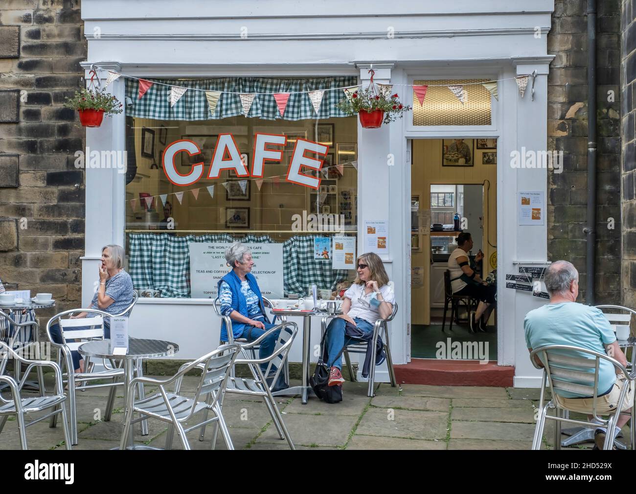 Sid's cafe in Holmfirth regularly featured in Last of the Summer Wine. Stock Photo