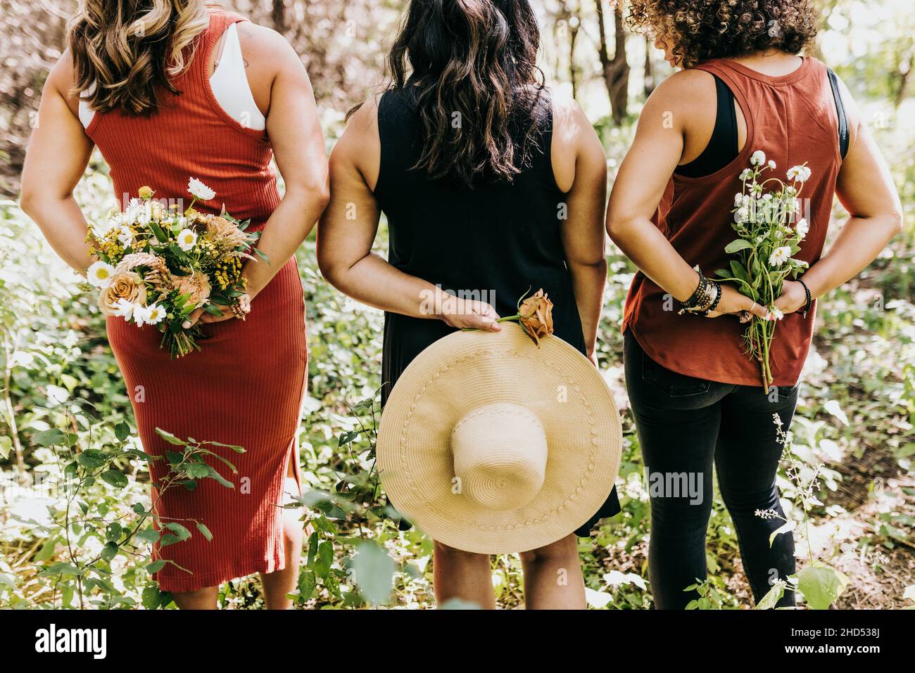 Group of white women hi-res stock photography and images - Alamy