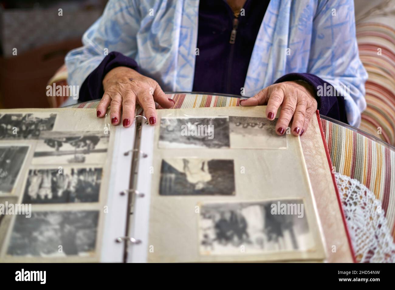 Unrecognizable senior hi-res stock photography and images - Alamy