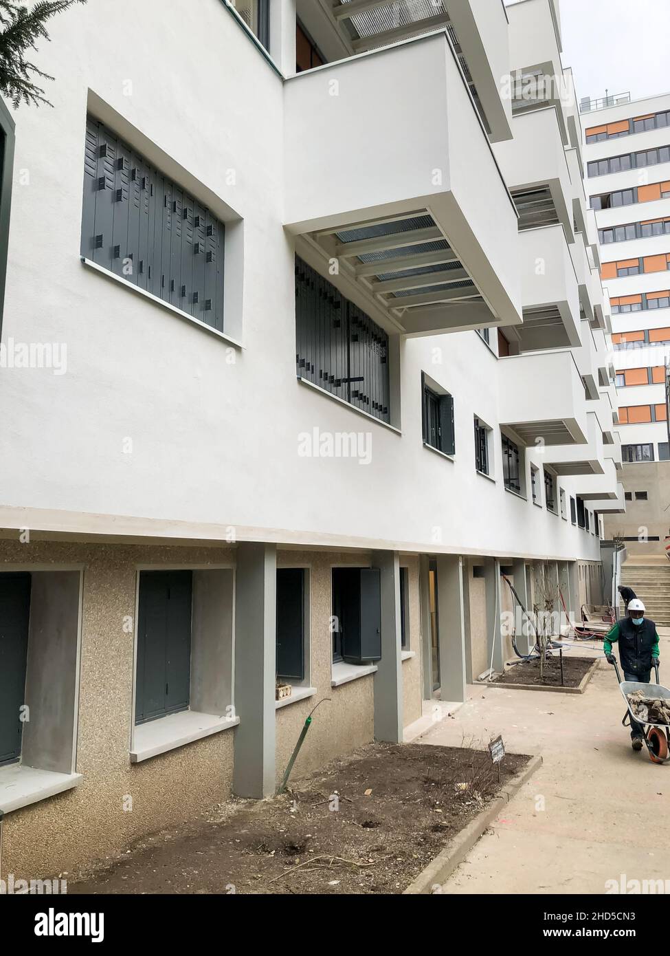 Net Zero Energy Penthouse Apartment Retrofit photo