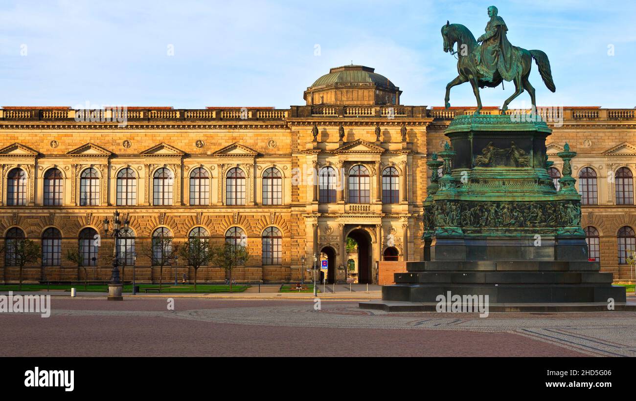 Dresden Germany Zwinger Palace entrance from Theaterplatz Theater ...
