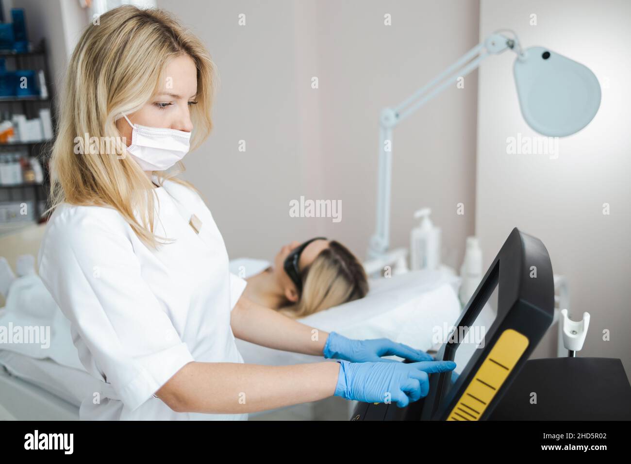 Beautician and uniform hi-res stock photography and images - Alamy