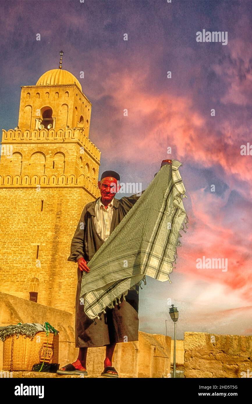 Keffiyeh, kufiya, كُوفِيَّة, kūfīyah, lit, ghutrah, shemagh, مَاغ šumāġ ...