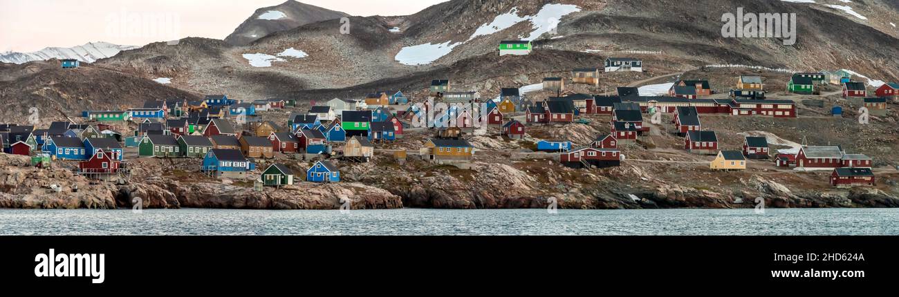 Ittoqqortoormiit village panorama 2, Scoresby Sund, Liverpool Land, East Greenland Stock Photo