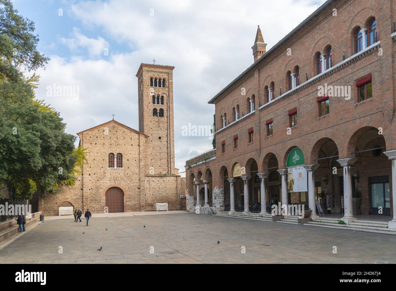 Piazza San Francesco square, Old Town; View of the Basilica of San Francesco church, Ravenna, Emilia romagna; Italy, Europe Stock Photo