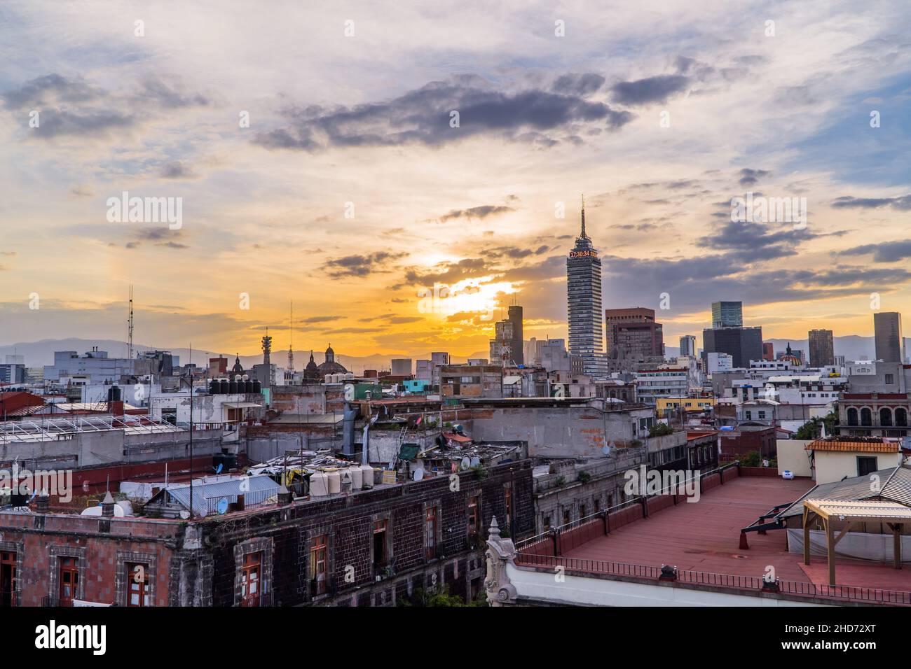 Downtown mexico city hi-res stock photography and images - Alamy