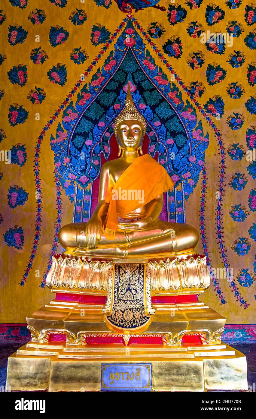 Buddha. Wat Arun. Bangkk. Thailand. Stock Photo
