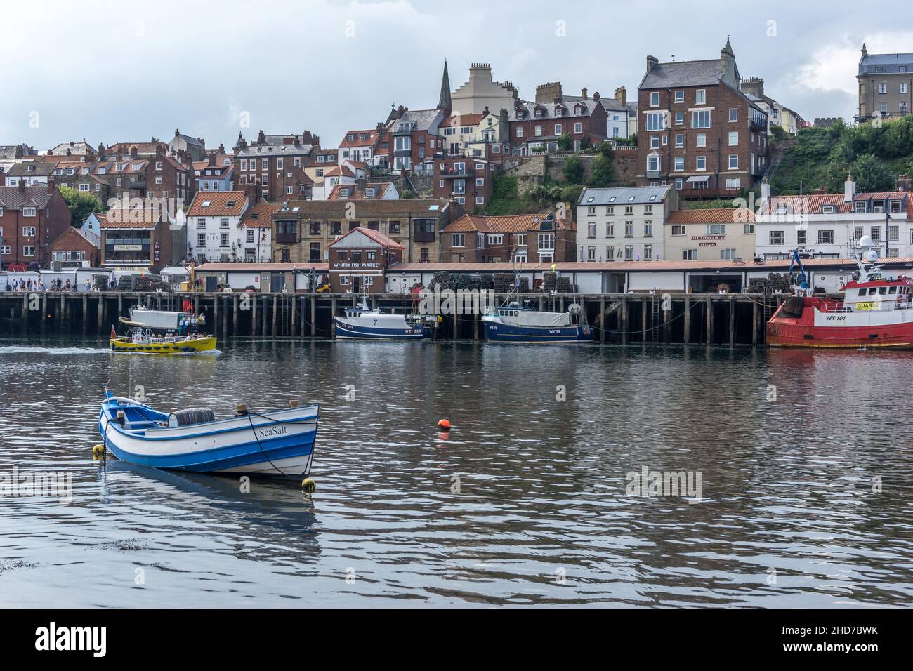 Whitby Harbour, Whitby, North Yorkshire, England, UK Stock Photo - Alamy