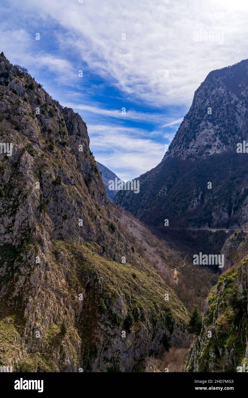 Gole del Sagittario, Gorges of the Sagittarius, L’Aquila, Abruzzo, Italy, Europe Stock Photo