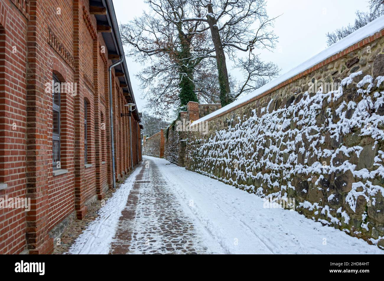 Neubrandenburg, Mecklenburg-Western Pomerania, Germany: Winter impressions on Ring Route between historic architecture and the medieval town wall. Stock Photo