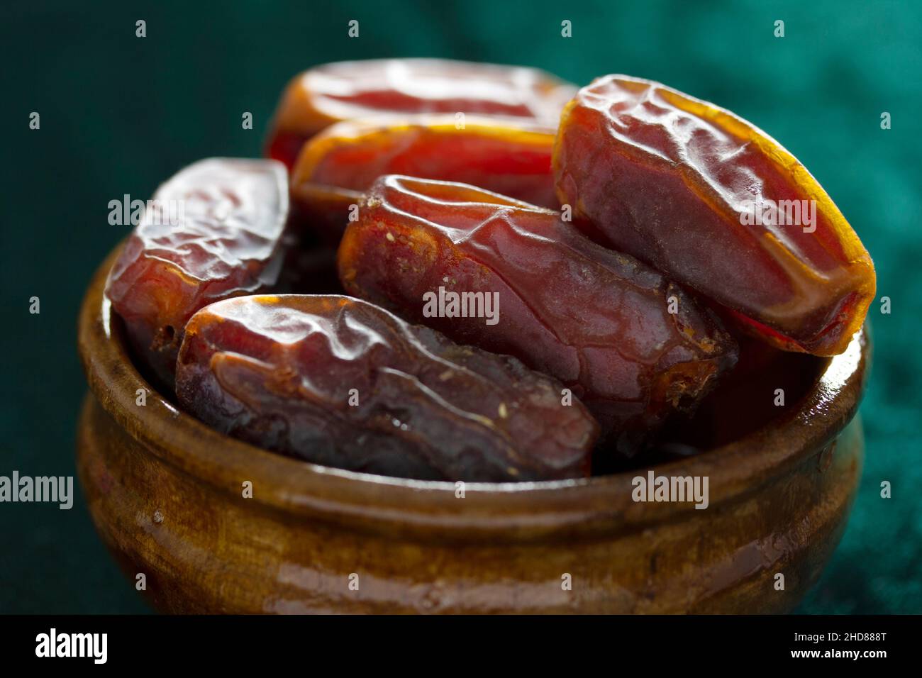Raw Organic Medjool Dates Ready to Eat Stock Photo Alamy