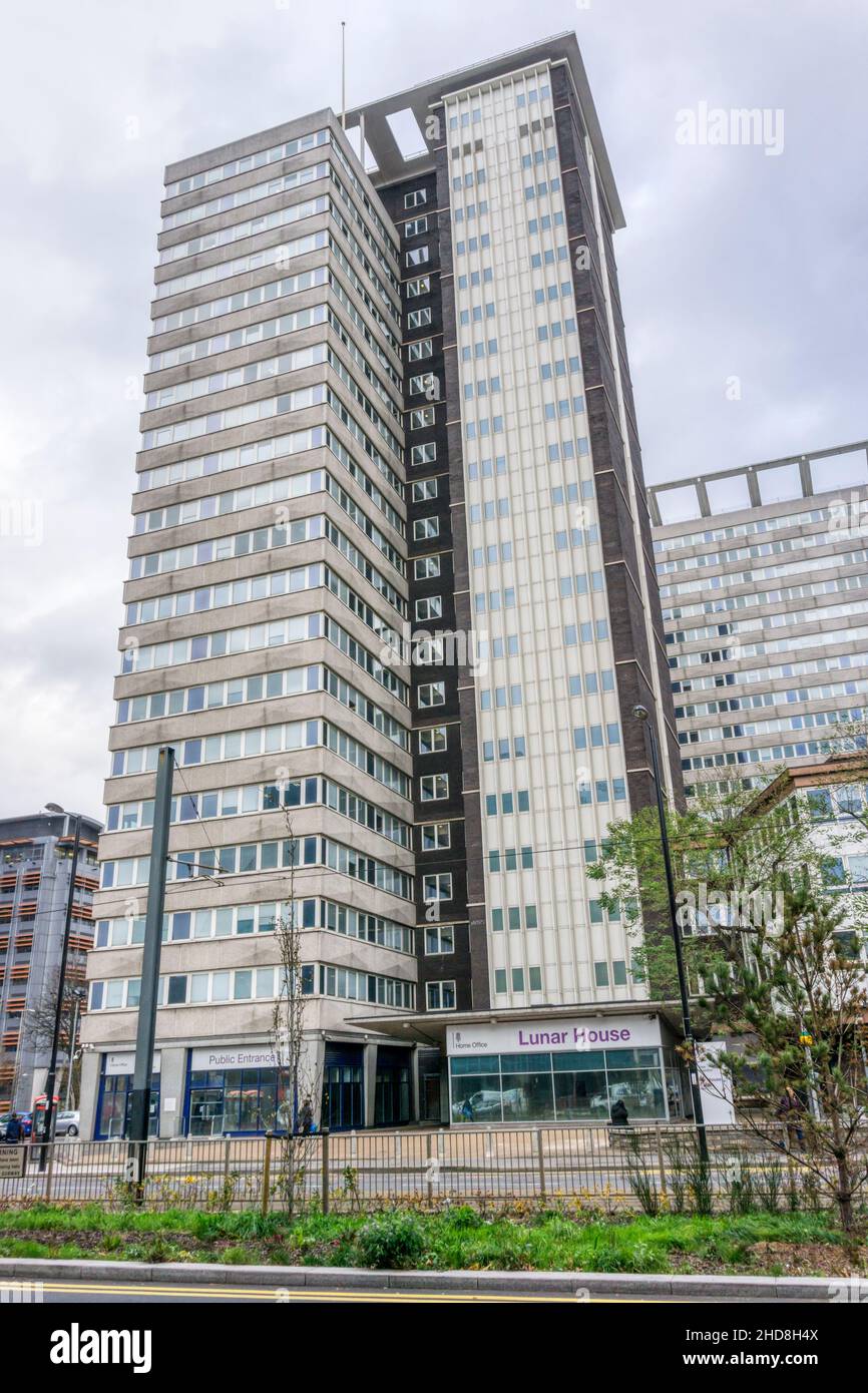 Lunar House in Croydon was developed by Harry Hyams & completed in 1970