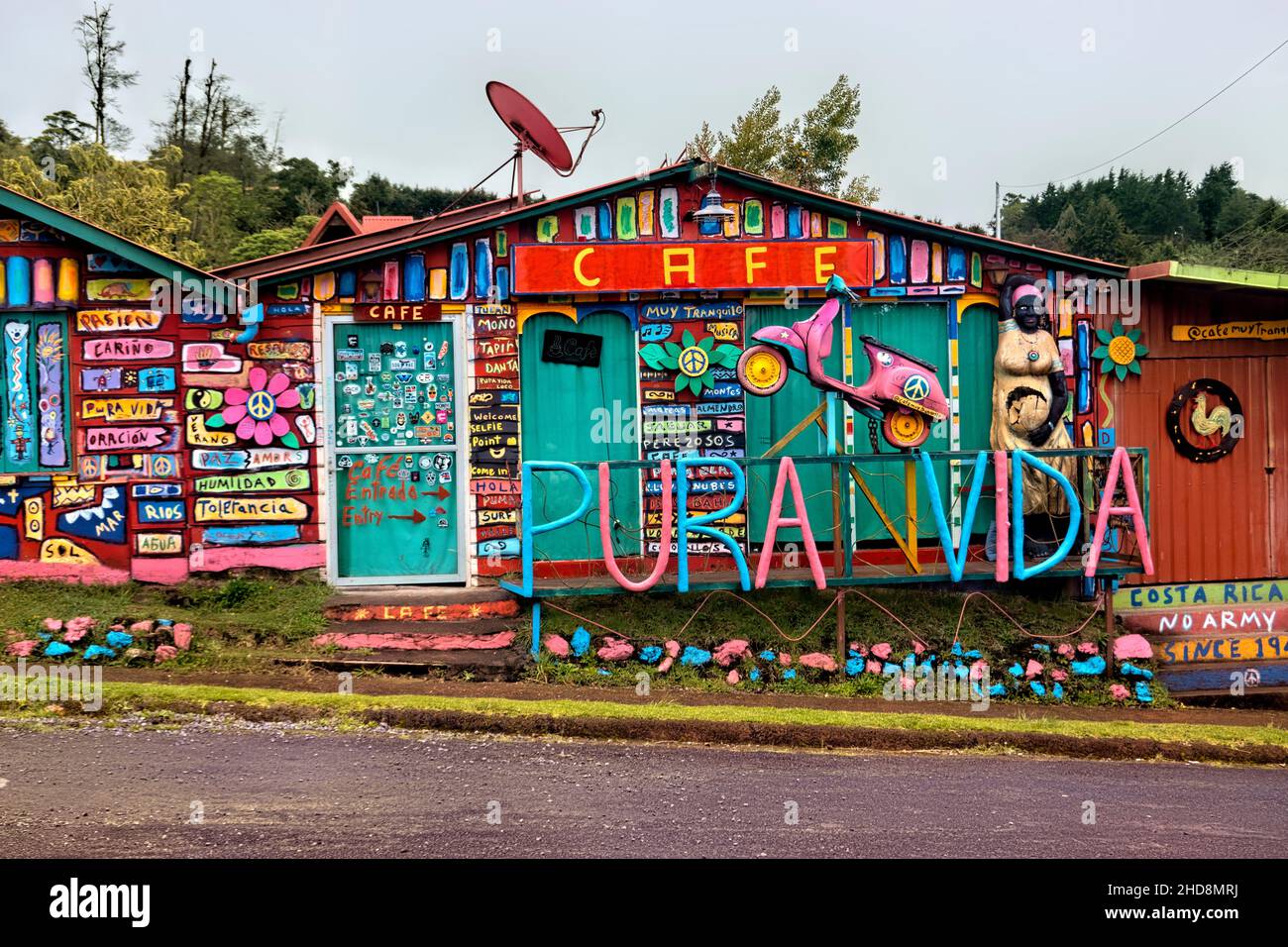 Cafe Pura Vida by the roadside, Poas, San Ignacio, Costa Rica Stock Photo