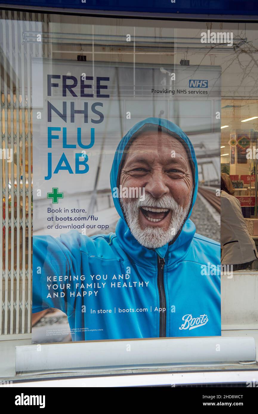 Slough, Berkshire, UK. 30th December, 2021. Boots in Slough have a Covid19 and flu jab