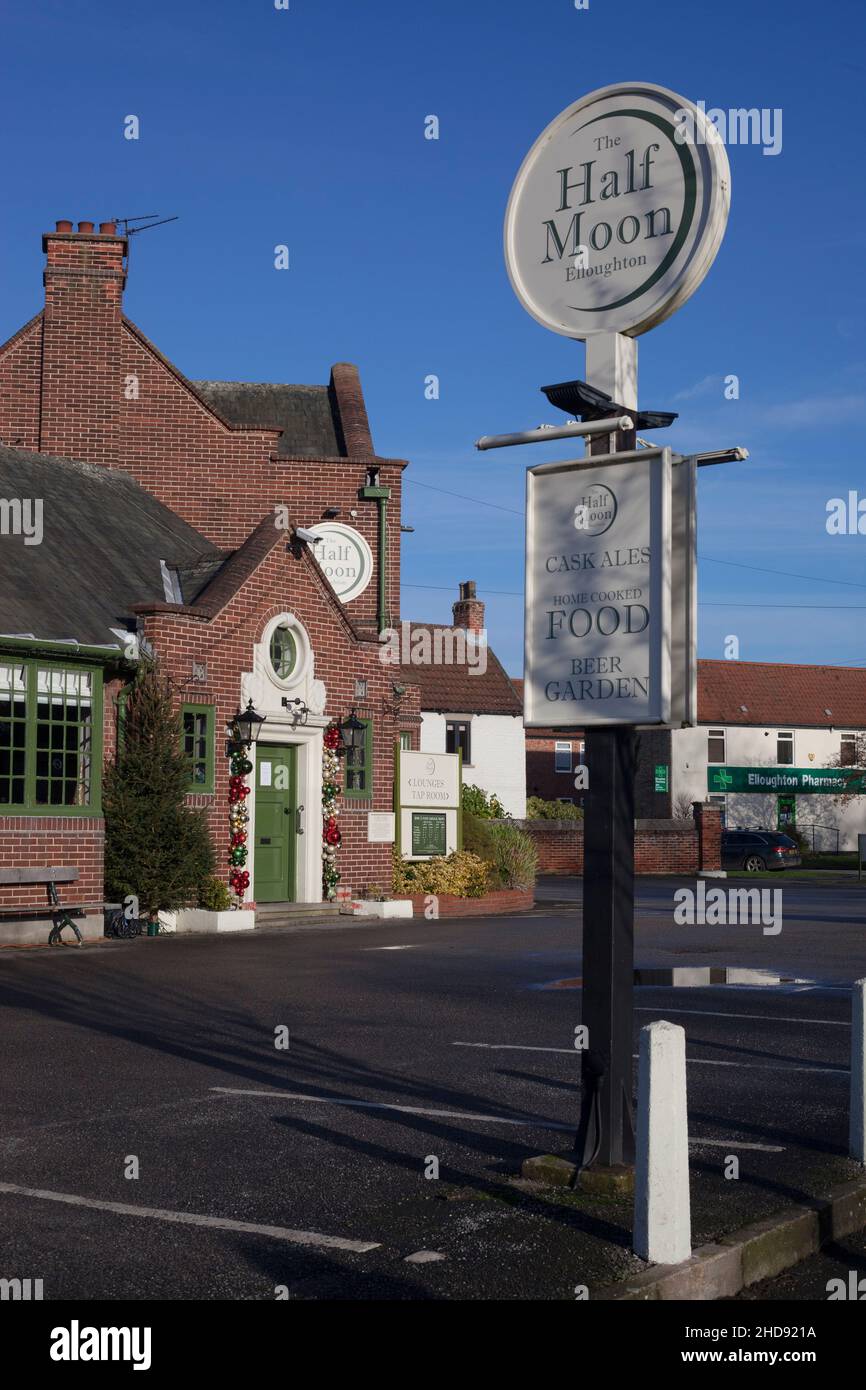 Half Moon pub, Elloughton, Brough East Yorkshire UK Stock Photo Alamy