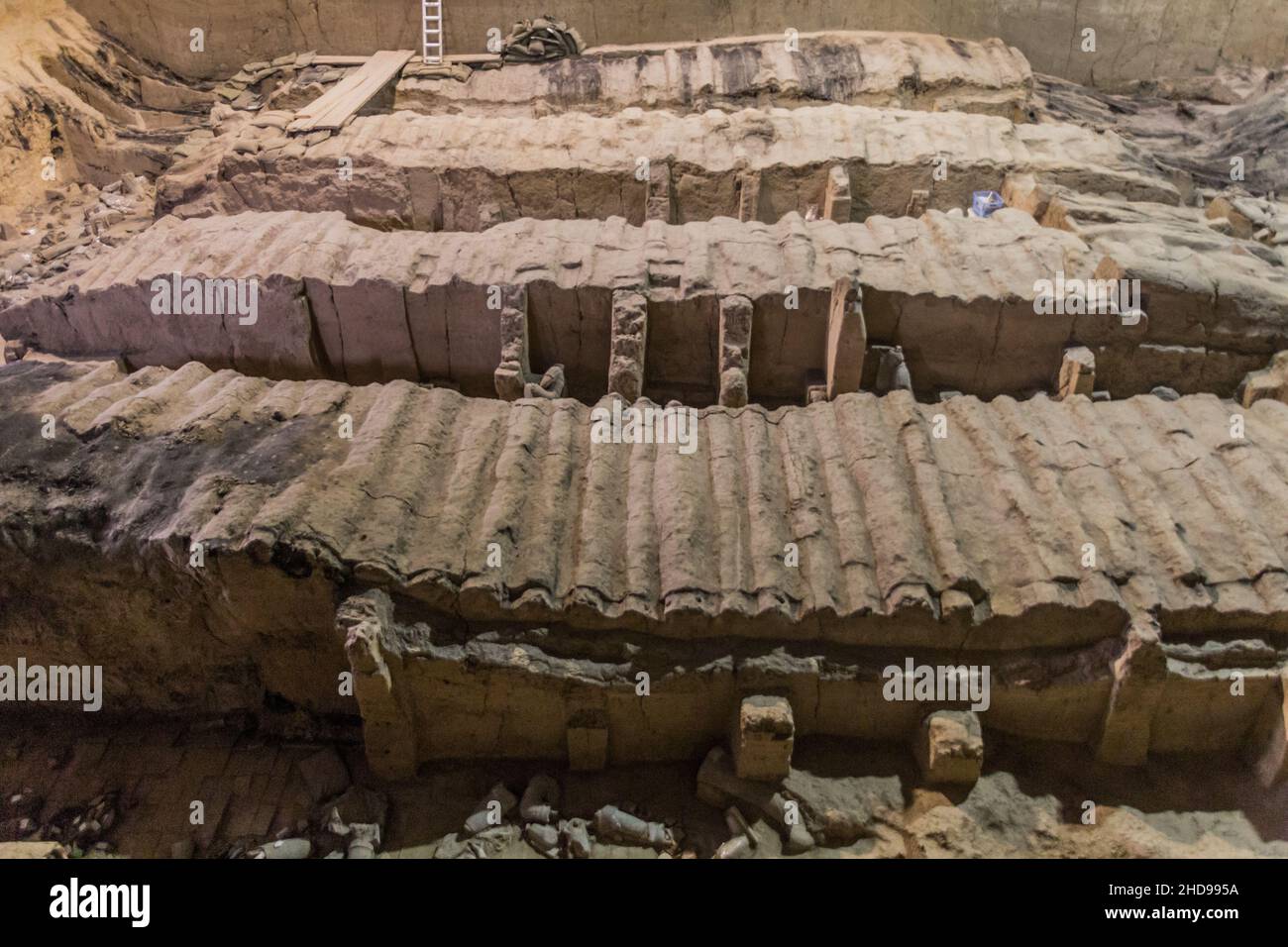 View of the Pit 2 of the Army of Terracotta Warriors near Xi'an, Shaanxi province, China Stock Photo