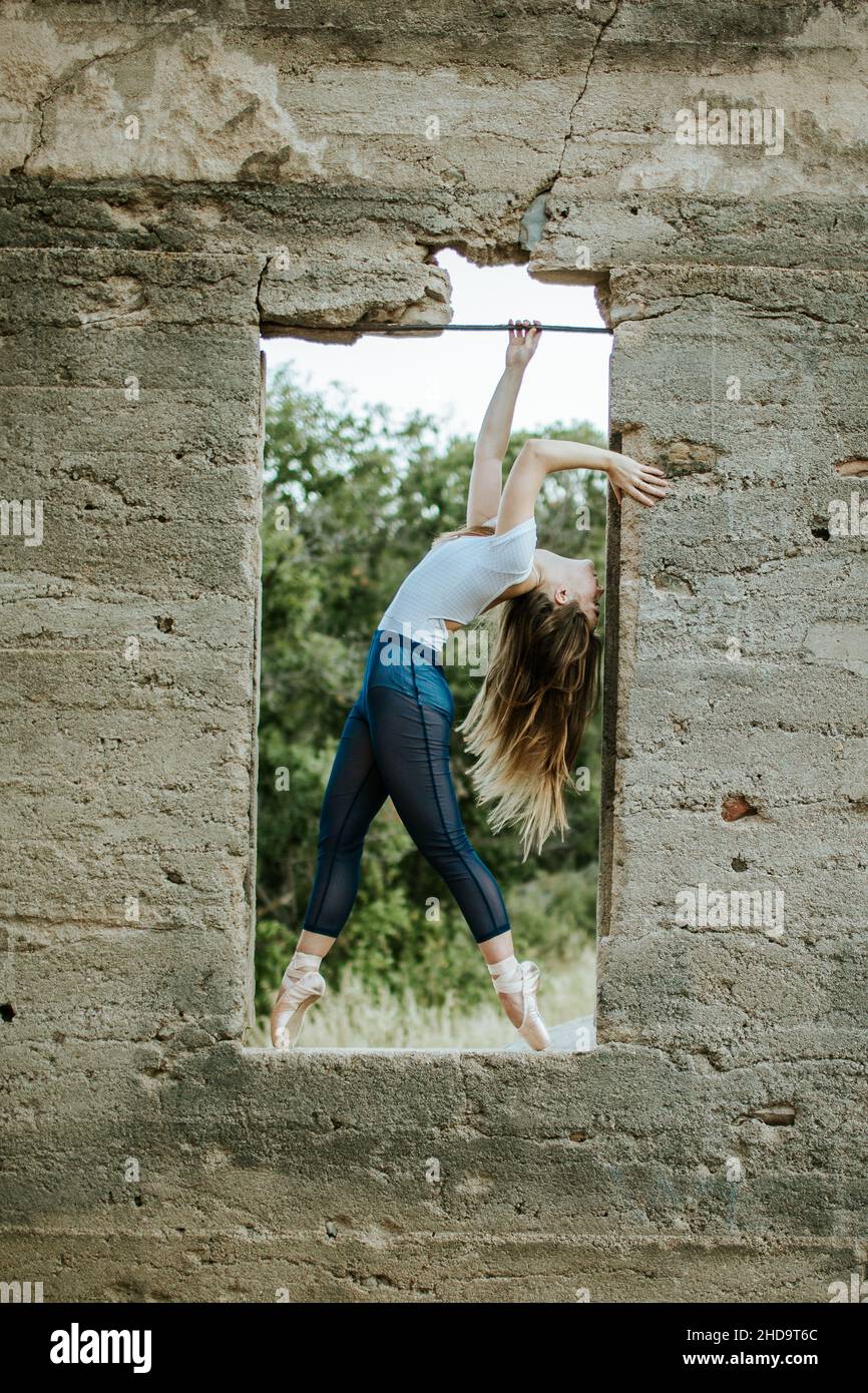 16 year old teen girl hi-res stock photography and images - Alamy