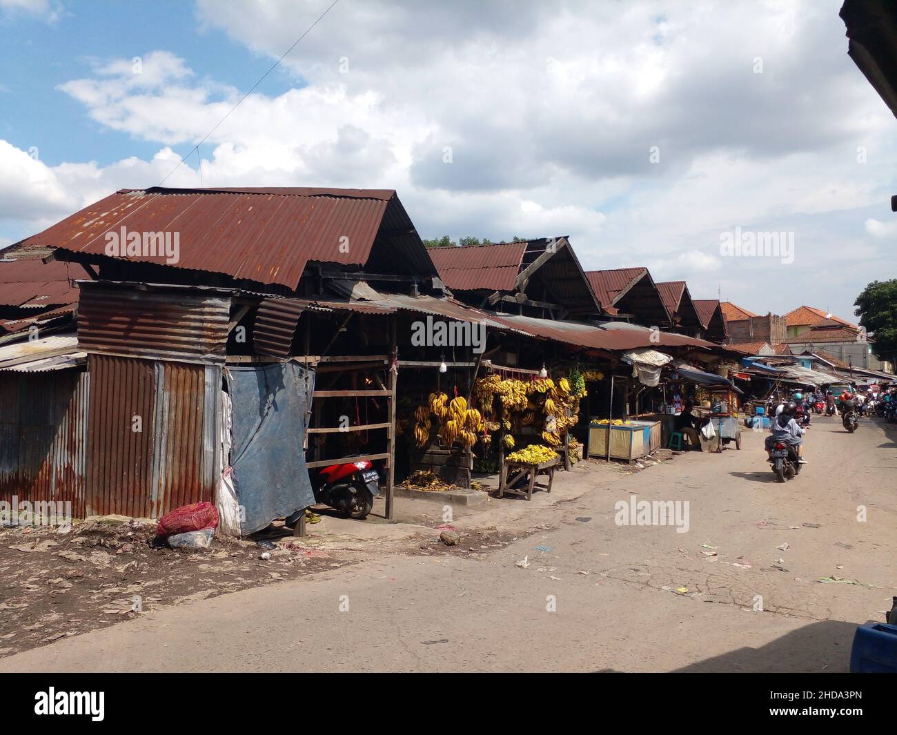 Banana Shop in Dirty and Slum Traditional Market in Indonesia Stock ...