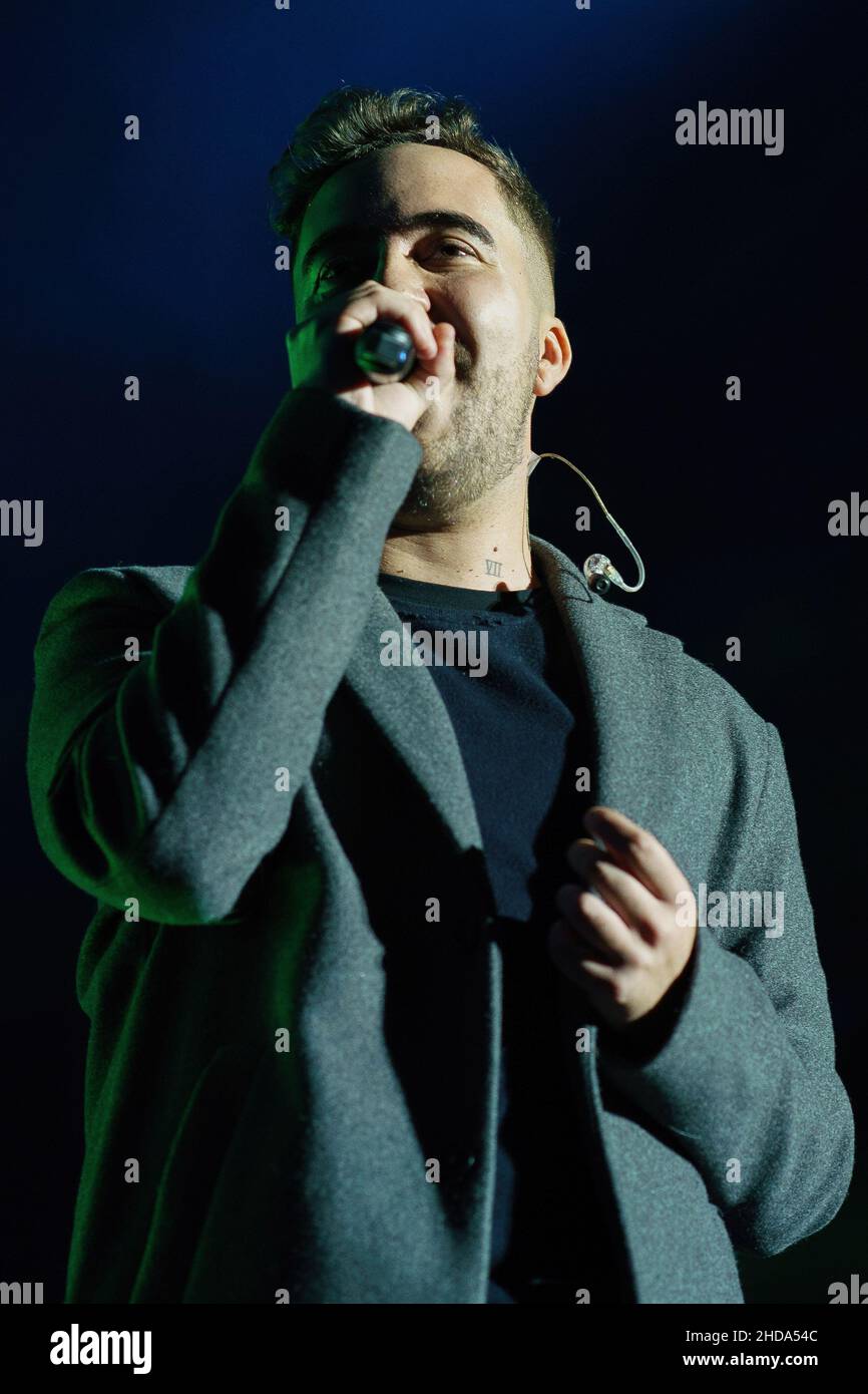 Madrid, Spain. 04th Jan, 2022. Singer Francisco Javier Alvarez Beret, known  as Beret performs during a concert at the Palacio de los Deportes. (Photo  by Atilano Garcia/SOPA Images/Sipa USA) Credit: Sipa USA/Alamy