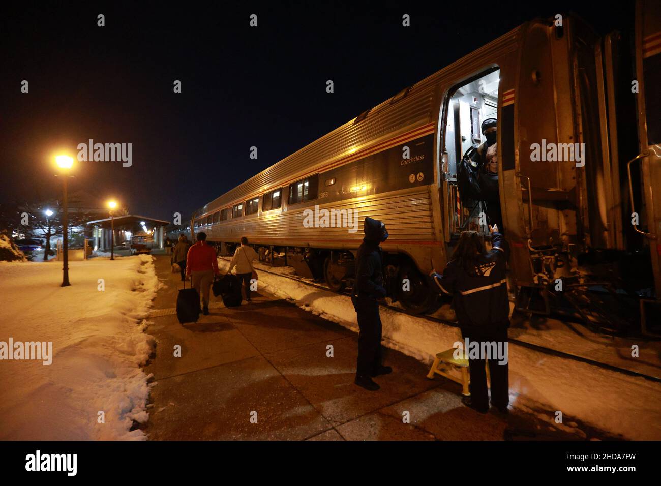 Arlington, VA, USA. 4th Jan, 2022. View of Amtrak train 92 arriving 32