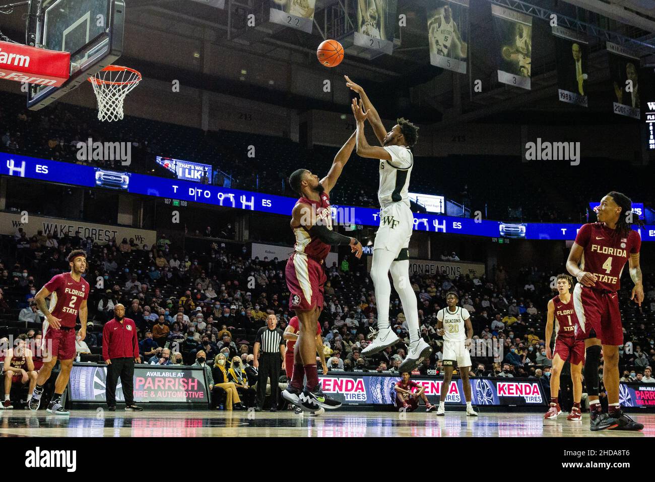 Christmas Concert 2022 Ljvm Winston-Salem, Nc, Usa. 4Th Jan, 2022. Florida State Seminoles Forward  Malik Osborne (10) Guards The Jump Shot From Wake Forest Demon Deacons  Forward Isaiah Mucius (1) During The First Half Of The