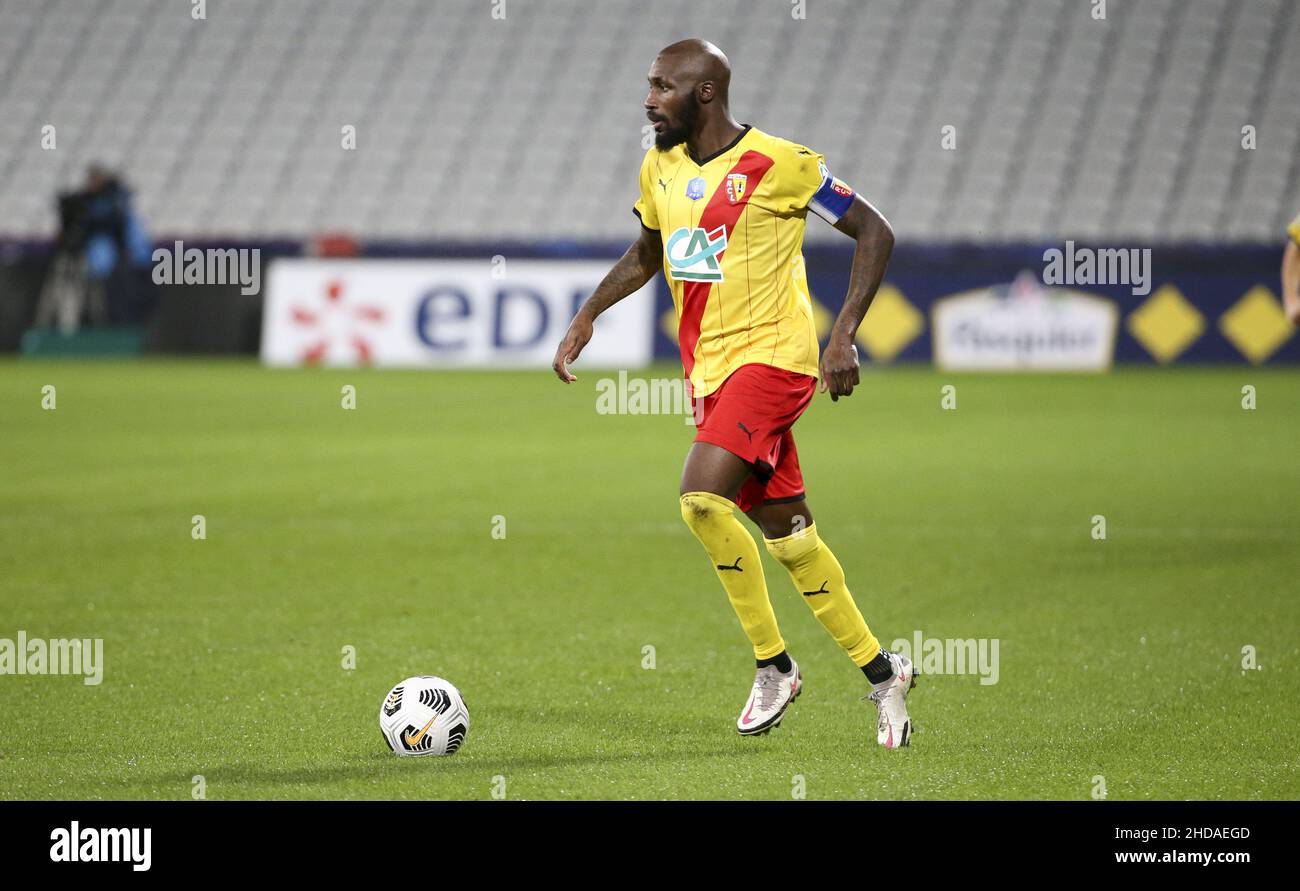 Seko Fofana of Lens during the French Cup, round of 32, football match between RC Lens (RCL) and Lille OSC (LOSC) on January 4, 2022 at Stade Bollaert-Delelis in Lens, France - Photo: Jean Catuffe/DPPI/LiveMedia Stock Photo