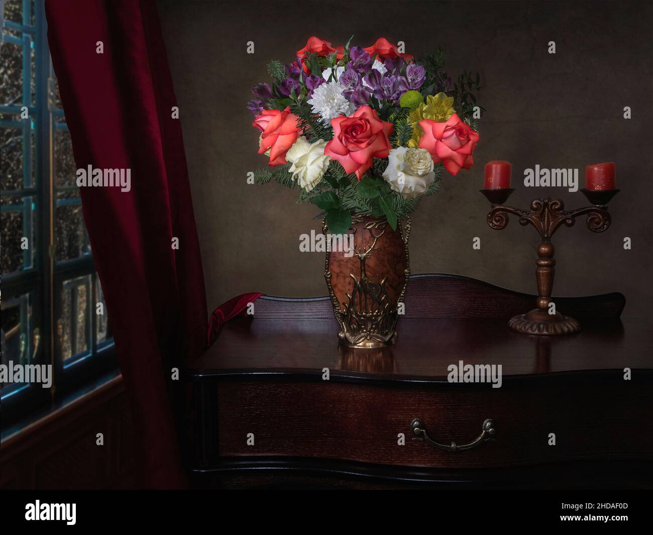 Still life with a luxurious bouquet in the interior Stock Photo - Alamy