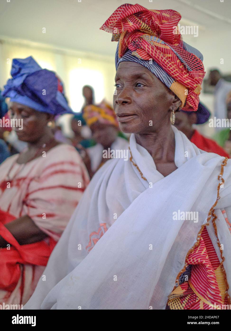 Old women wearing traditional dress hi-res stock photography and images ...