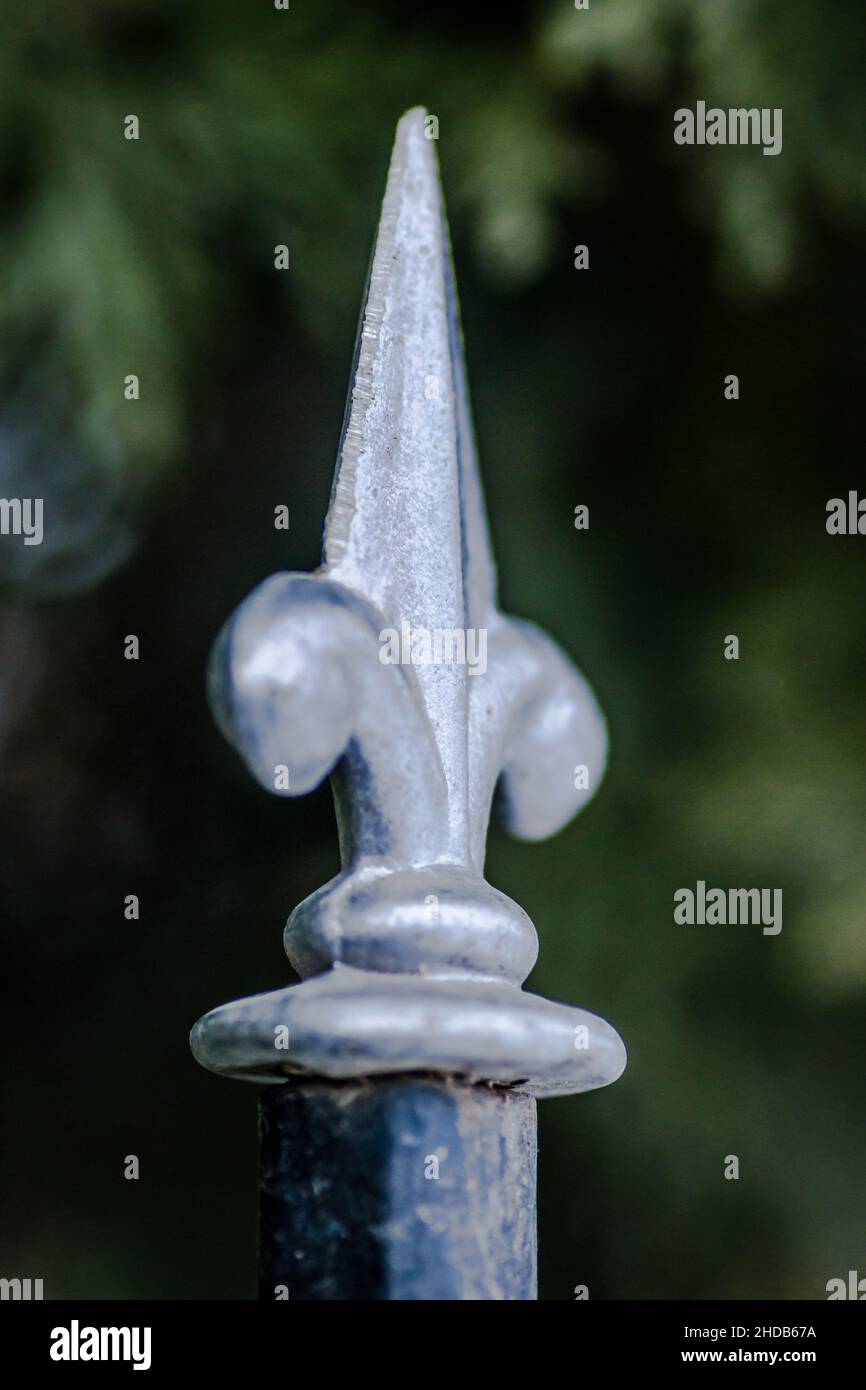 Steel street fence with decorative spikes Stock Photo Alamy