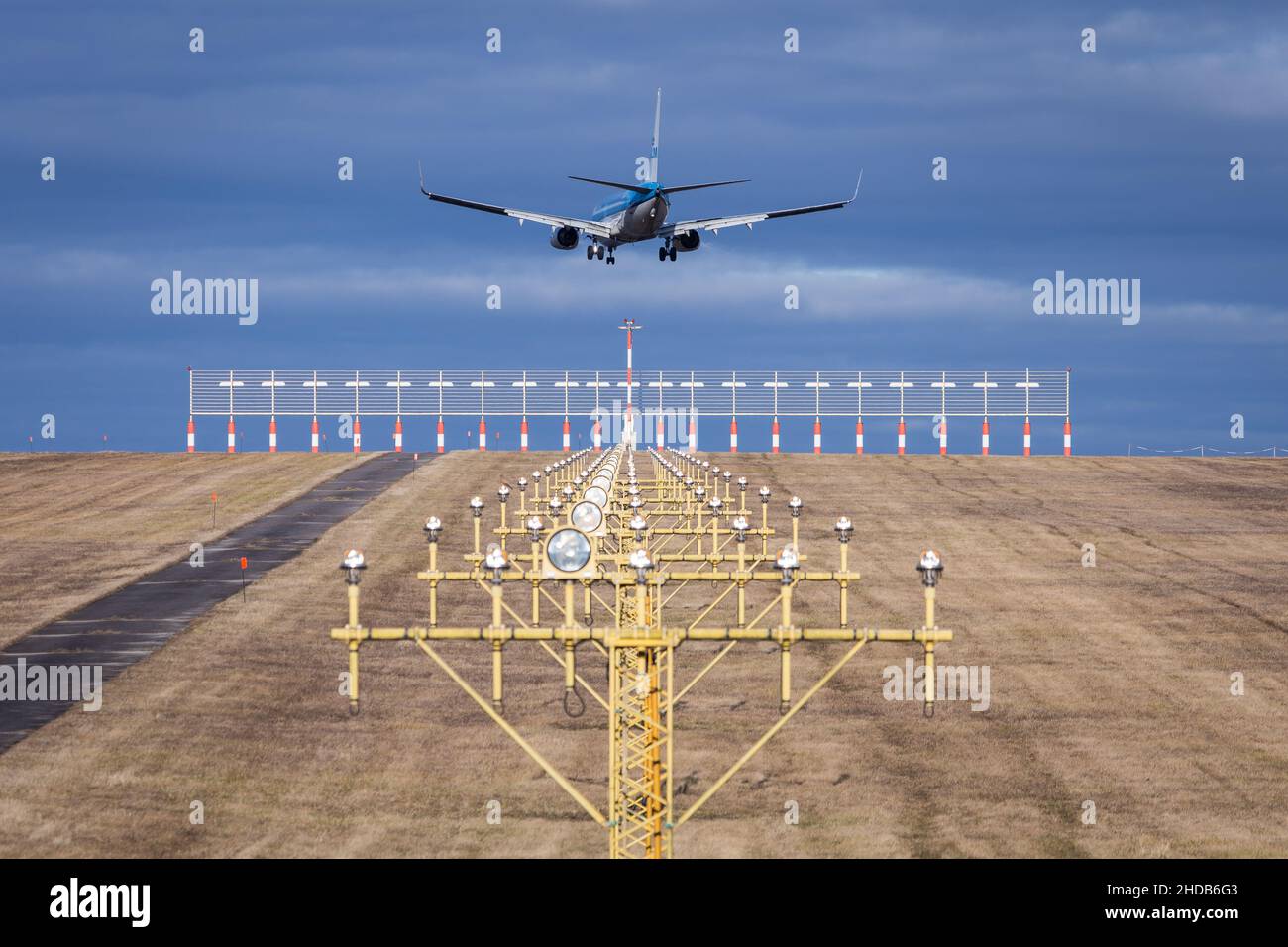 Ils antenna hi-res stock photography and images - Alamy