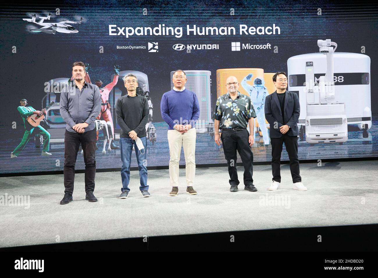 Las Vegas, United States. 05th Jan, 2022. Ulrich Homann, Chang Song ...