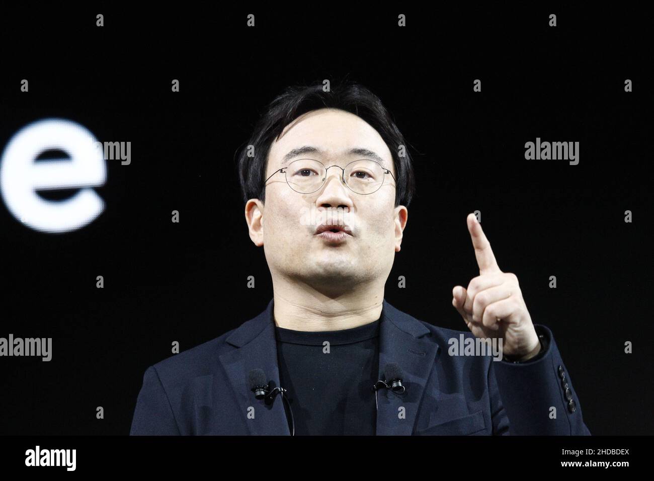 Las Vegas, United States. 05th Jan, 2022. Dong Jin Hyun, Ph. D., Vice President and Head of Robotics Lab, Hyundai Motor Company speaks on stage during the 2022 International CES, at the Mandalay Bay Convention Center in Las Vegas, Nevada on Tuesday, January 4, 2022. Photo by James Atoa/UPI Credit: UPI/Alamy Live News Stock Photo