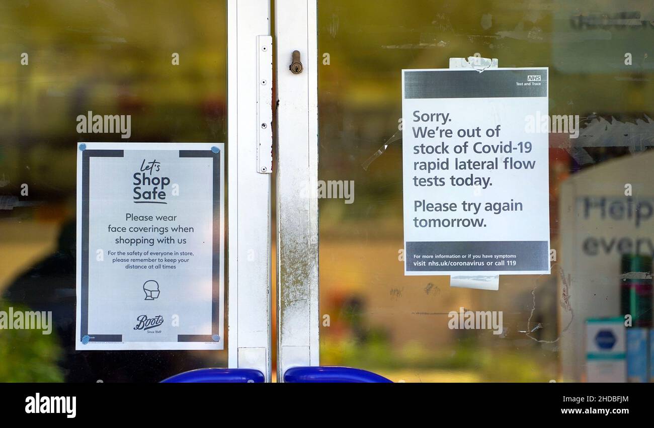 A sign informing customers that there are no lateral flow test (LFT