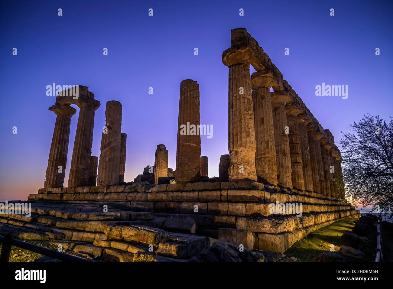 Tempel der Hera, archäologischer Park Valle dei Templi (Tal der Tempel), Agrigent, Sizilien, Italien Stock Photo