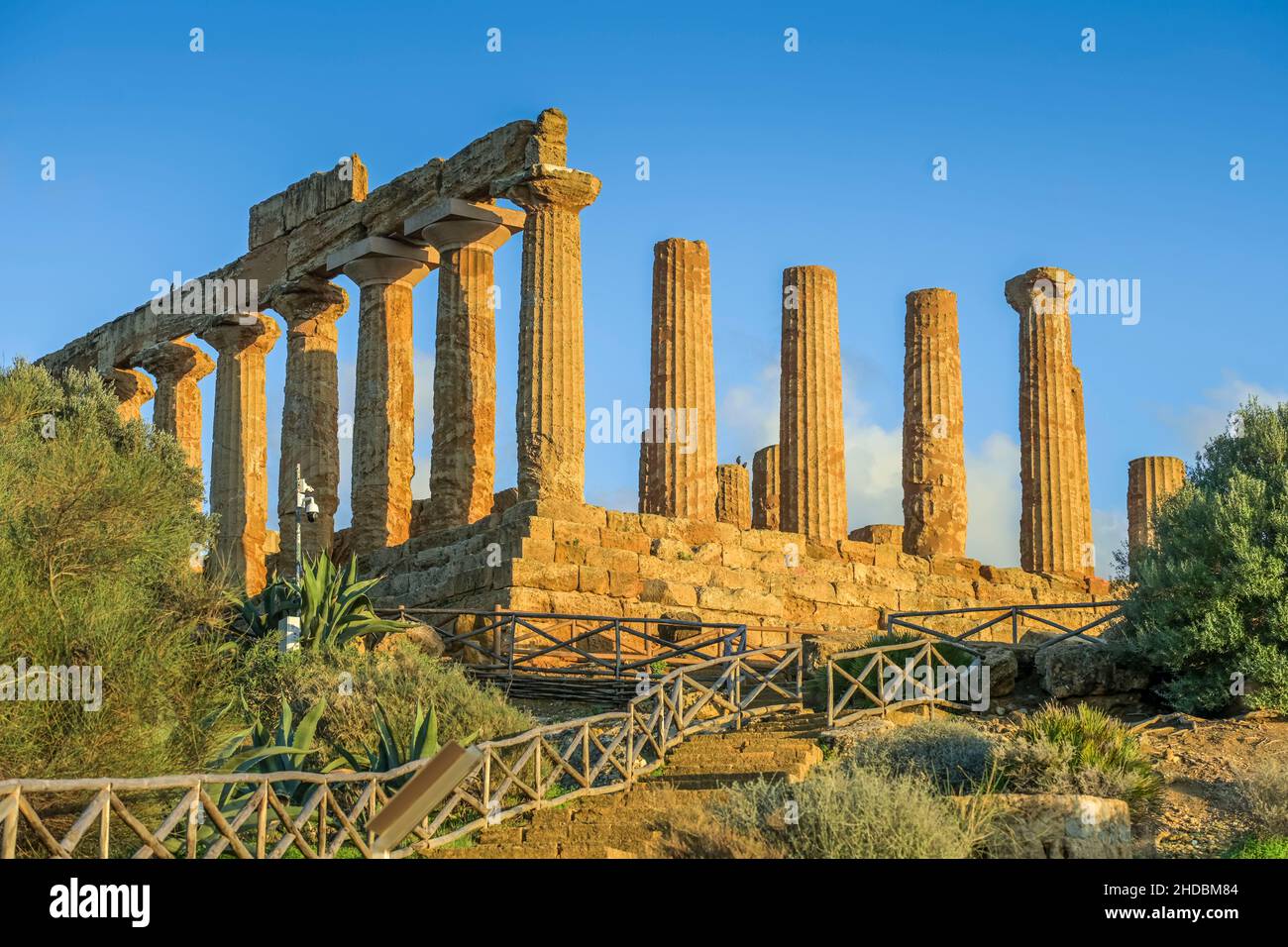 Tempel der Hera, archäologischer Park Valle dei Templi (Tal der Tempel), Agrigent, Sizilien, Italien Stock Photo