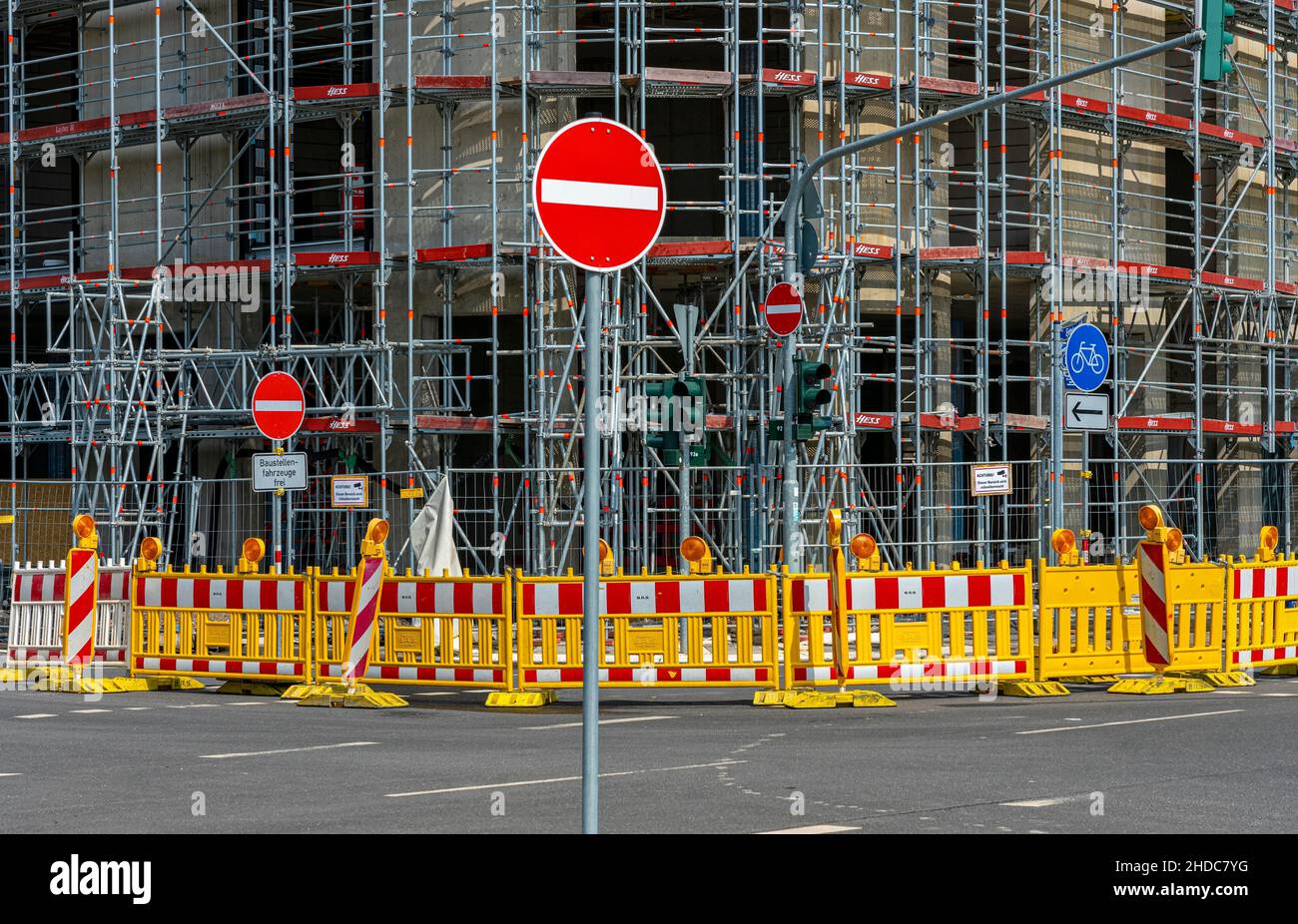 Construction site with traffic signs Durchfahrt verboten, Frankfurt am Main, Hesse, Germany, Europe Stock Photo