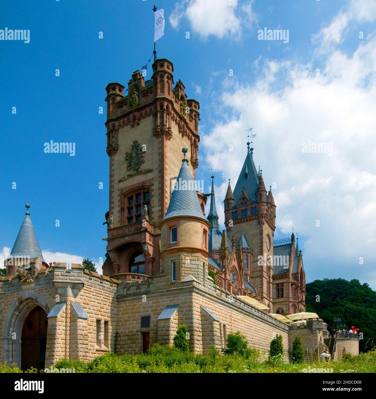 Europa, Deutschland, Nordrhein-Westfalen, Koenigswinter im Naturpark Siebengebirge, Schloss Drachenburg, erbaut 1882, Stock Photo