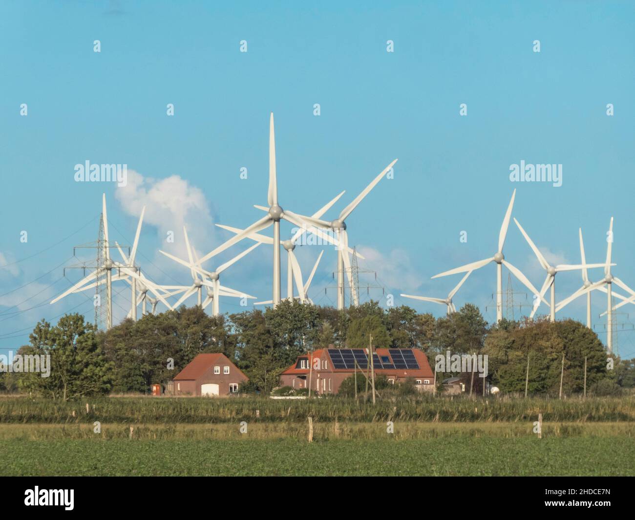 Windräder und Solarenergie in Ostfriesland / windmills and solar power in northern Germany Stock Photo