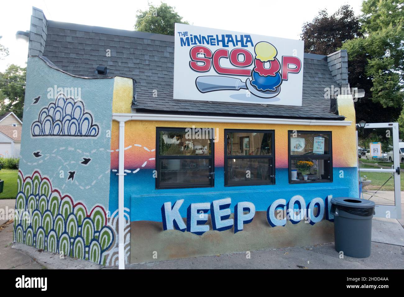 Minnehaha avenue hires stock photography and images Alamy