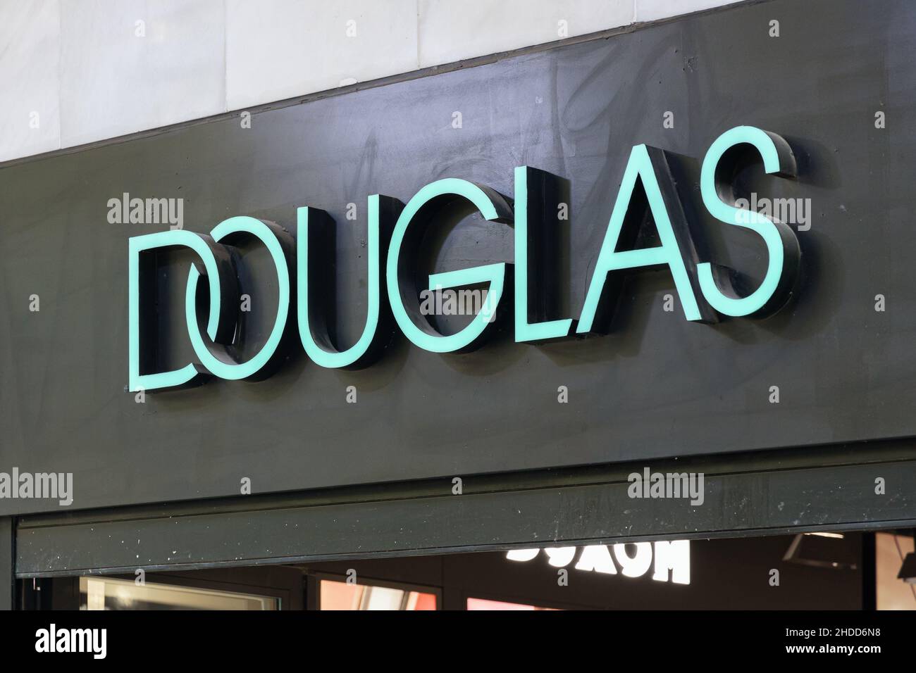 Douglas perfumery hi-res stock photography and images - Alamy